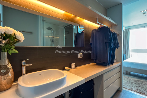 Condo in Pattaya, Thailand, 2 bedrooms № 146550 - photo 11