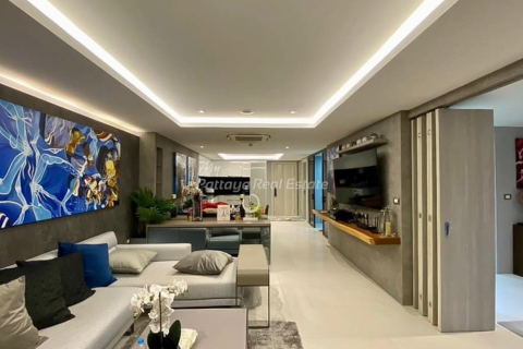 Condo in Bang Lamung, Thailand, 2 bedrooms  № 146549 - photo 1