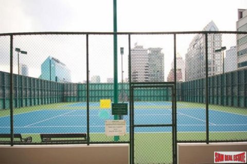 Apartment in Bangkok, Thailand 2 bedrooms № 193810 - photo 4