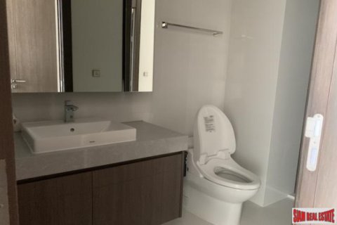 Apartment in Bangkok, Thailand 2 bedrooms № 193806 - photo 5