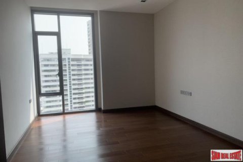 Apartment in Bangkok, Thailand 2 bedrooms № 193806 - photo 4