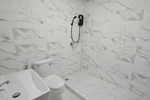 Townhouse à Bang Khen, Bangkok, Thaïlande 4 chambres № 147154 - photo 8