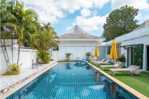 Коммерческая недвижимость в Пхукете, Таиланд  № 156956 - фото 10