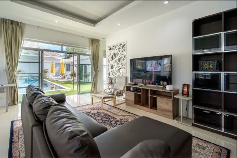 Коммерческая недвижимость в Пхукете, Таиланд  № 156956 - фото 18