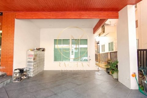 House in Bang Kruai, Thailand 3 bedrooms № 156955 - photo 4