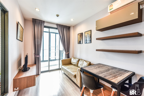 Condo à Bangkok, Thaïlande, 1 chambre  № 209870