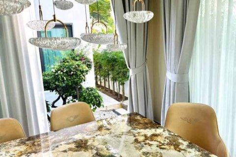 Villa in Chalong, Thailand 4 bedrooms № 162437 - photo 8