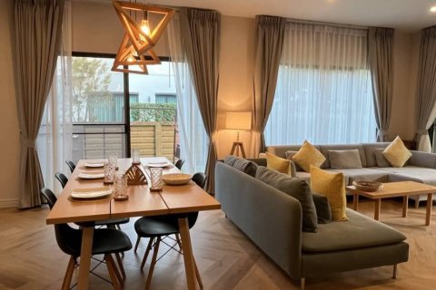 Maison à Prawet, Bangkok, Thaïlande 4 chambres № 162435 - photo 6