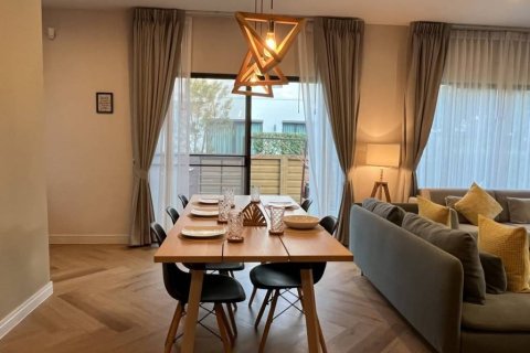 Maison à Prawet, Bangkok, Thaïlande 4 chambres № 162435 - photo 4