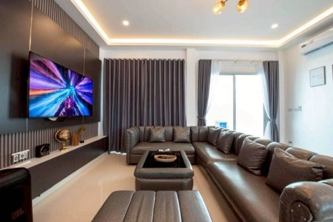 Villa à Pattaya, Thaïlande 5 chambres № 162434 - photo 2