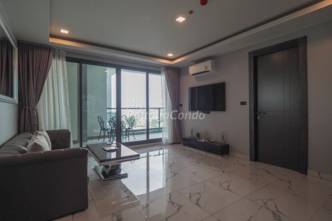 Кондоминиум с 2 спальнями в Банг Ламунге, Таиланд № 32708 - фото 1