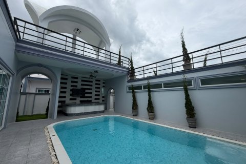 Villa in Cha-am, Thailand 4 bedrooms № 233977 - photo 3