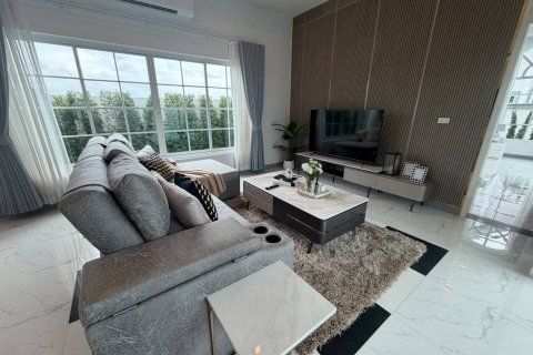 Villa in Cha-am, Thailand 4 bedrooms № 233977 - photo 22