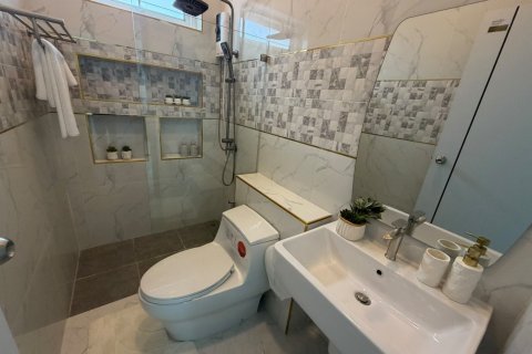 Villa in Cha-am, Thailand 4 bedrooms № 233977 - photo 13