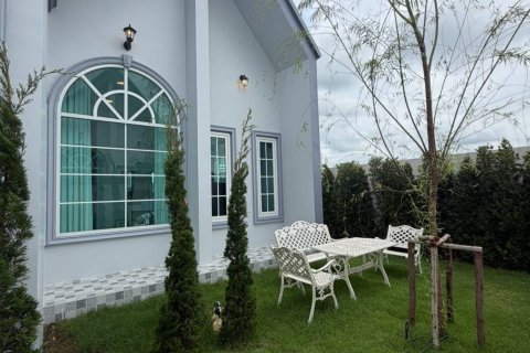 Villa in Cha-am, Thailand 4 bedrooms № 233977 - photo 4