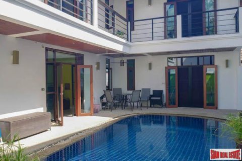 Villa à Kathu, Thaïlande 3 chambres № 199532