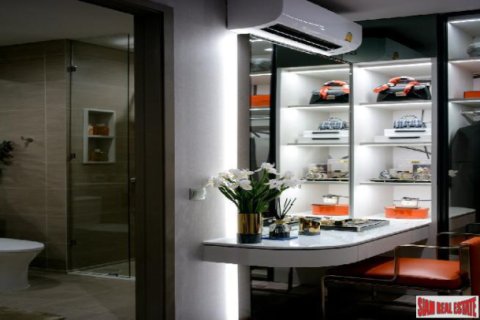 Apartment in Bangkok, Thailand 1 bedroom № 199530 - photo 5