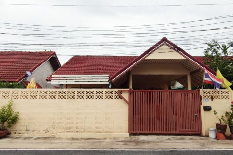Дом в Нонтхабури, Таиланд с 3 спальнями  № 153283 - фото 1