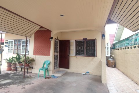 Дом в Нонтхабури, Таиланд с 3 спальнями  № 153283 - фото 2