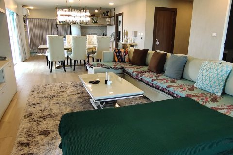 Condo in Hua Hin, Thailand, 2 bedrooms  № 153282 - photo 4