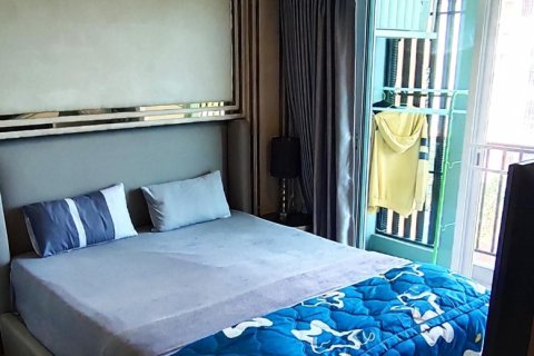 Condo in Hua Hin, Thailand, 2 bedrooms  № 153282 - photo 23