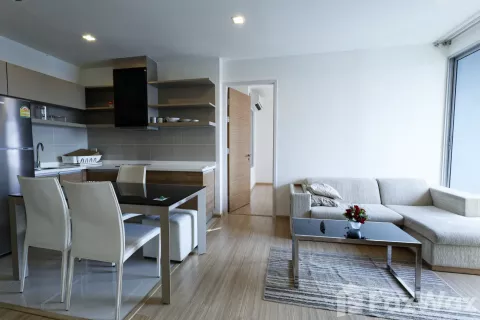 Кондоминиум с 2 спальнями в Клонг Тоэй, Бангкок, Таиланд № 134410 - фото 2