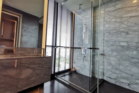 Condo in Watthana, Bangkok, Thailand, 2 bedrooms  № 134412 - photo 14