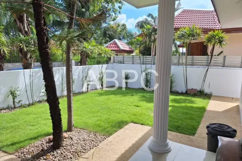House in Pattaya, Thailand 3 bedrooms № 210450 - photo 7