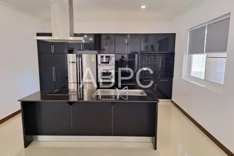 House in Pattaya, Thailand 3 bedrooms № 210450 - photo 14