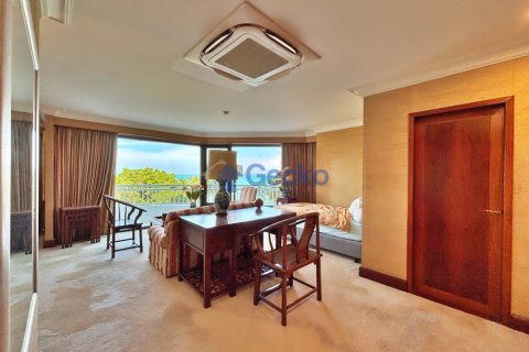 Condo in Pattaya, Thailand, 2 bedrooms  № 210125 - photo 28