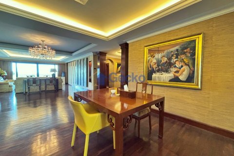 Condo in Pattaya, Thailand, 2 bedrooms  № 210125 - photo 13