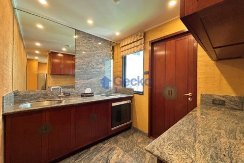 Condo in Pattaya, Thailand, 2 bedrooms  № 210125 - photo 15