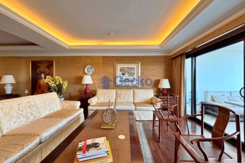 Condo in Pattaya, Thailand, 2 bedrooms  № 210125 - photo 7