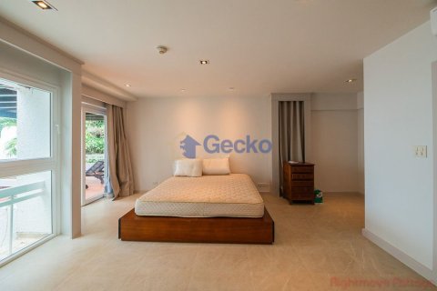 Condo in Pattaya, Thailand, 3 bedrooms  № 210124 - photo 20