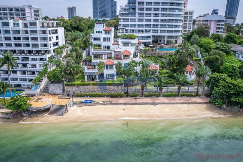 Condo in Pattaya, Thailand, 3 bedrooms  № 210124 - photo 23