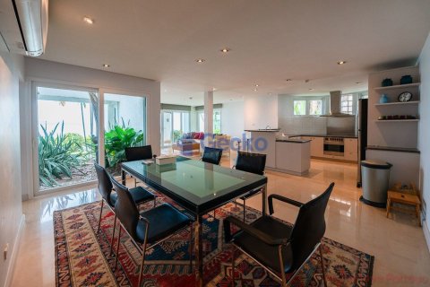 Condo in Pattaya, Thailand, 3 bedrooms  № 210124 - photo 7