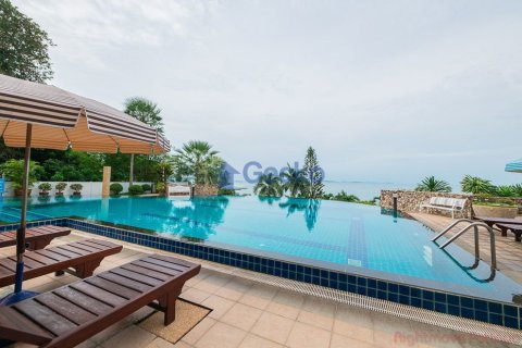 Condo in Pattaya, Thailand, 3 bedrooms  № 210124 - photo 3