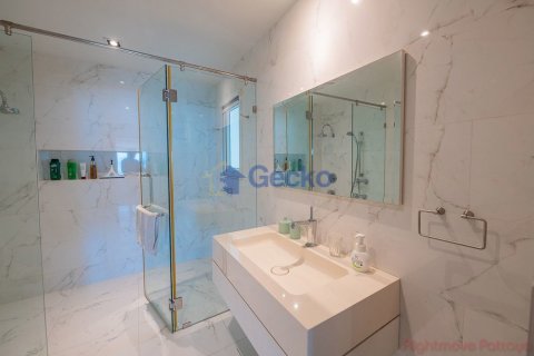 Condo in Pattaya, Thailand, 3 bedrooms  № 210124 - photo 18