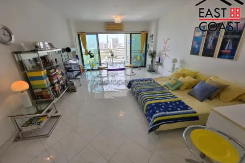 Estudio en el condominio en Jomtien Beach, Pattaya, Tailandia № 212465 - foto 15