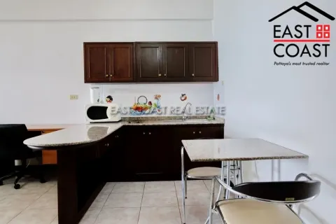 Estudio en el condominio en Jomtien Beach, Pattaya, Tailandia № 212469 - foto 6