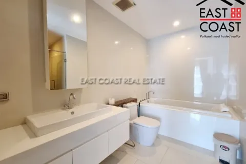 Condominio de 2 dormitorios en Pattaya, Tailandia № 212471 - foto 12