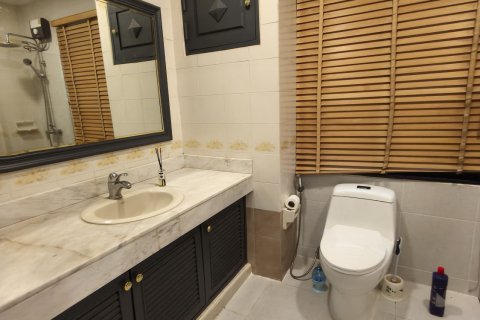 Condo in Pattaya, Thailand, 2 bedrooms  № 136556 - photo 7