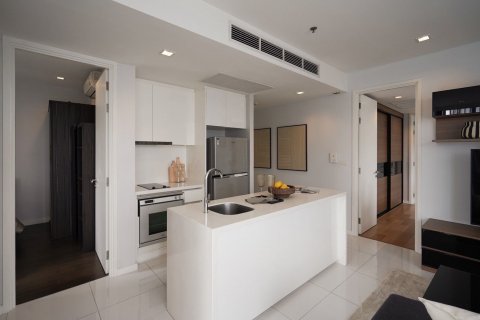 Condo à Sathon, Bangkok, Thaïlande, 2 chambres  № 136555 - photo 6