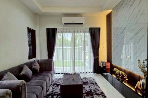 Дом в Паттайе, Таиланд с 3 спальнями  № 152369 - фото 5