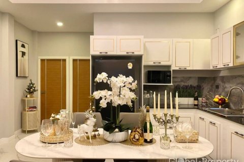 House in Pattaya, Thailand 3 bedrooms № 152370 - photo 19