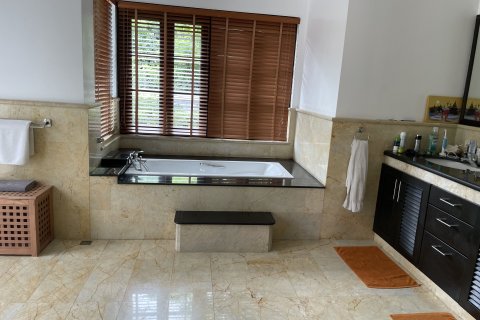 Дом в Хуа Хине, Таиланд с 5 спальнями  № 147229 - фото 23