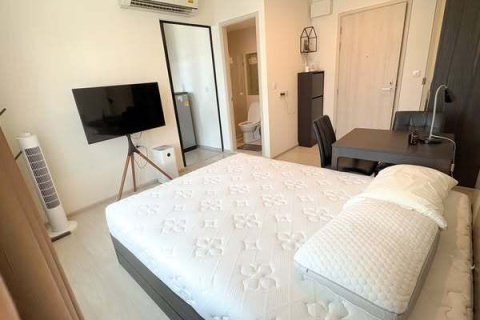 Studio in the Condo in Huai Khwang, Bangkok, Thailand № 156640 - photo 3