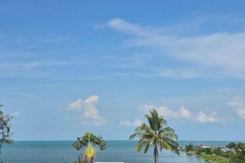Duplex in Ko Samui, Thailand 3 bedrooms № 138547 - photo 25