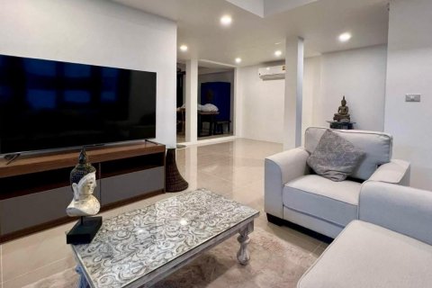 Duplex in Ko Samui, Thailand 3 bedrooms № 138547 - photo 5