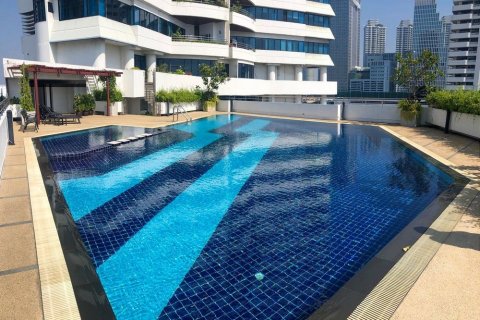 Condo in Yan Nawa, Bangkok, Thailand, 2 bedrooms  № 138543 - photo 17